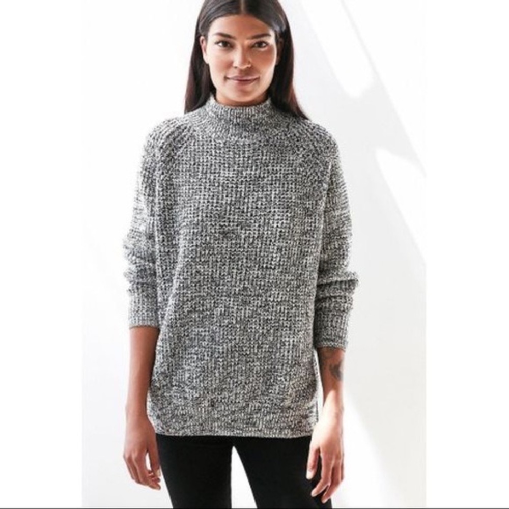 Urban Outfitters BDG Waffle Knot Mock Neck